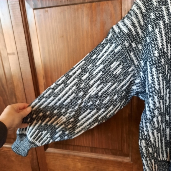Vintage London Fog black & white geometric ribbed knit pattern Grandpa sweater - Picture 5 of 8